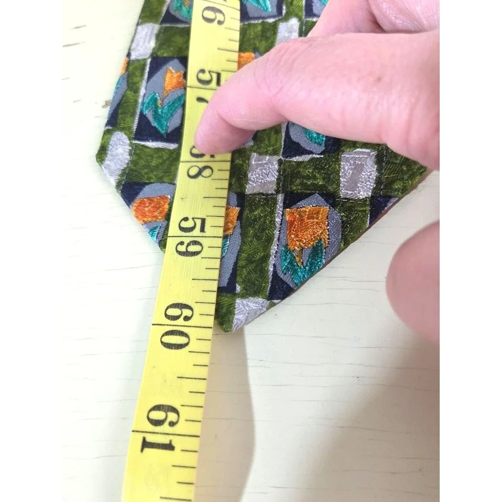 Ermenegildo Zegna Silk Tie Tulip Geometric Floral Pattern Made In Italy Designer